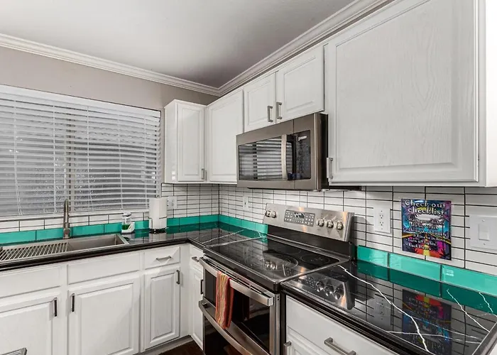 Holiday home View Fireworks, Restaurants, Westgate,p83,stadiums